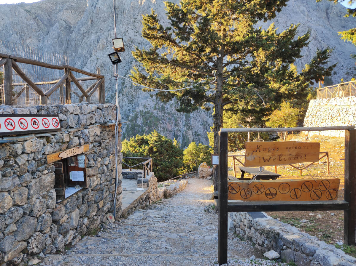 Entrance of the Samaria National Park