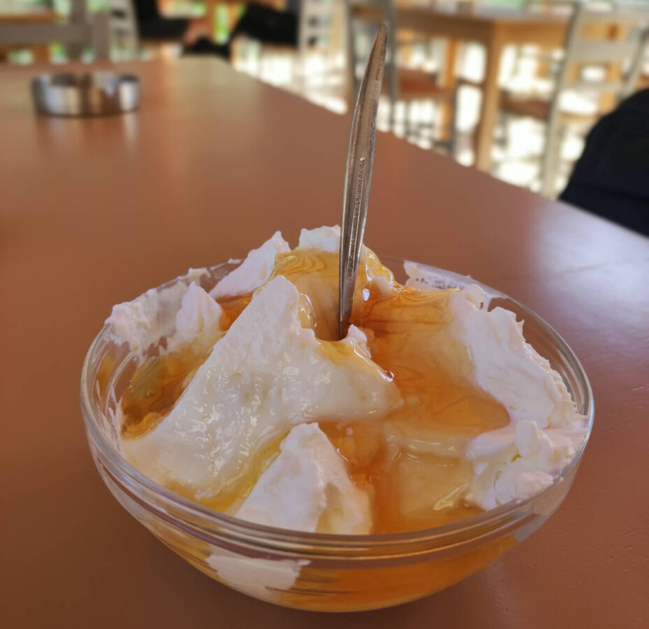 Yogurt with honey