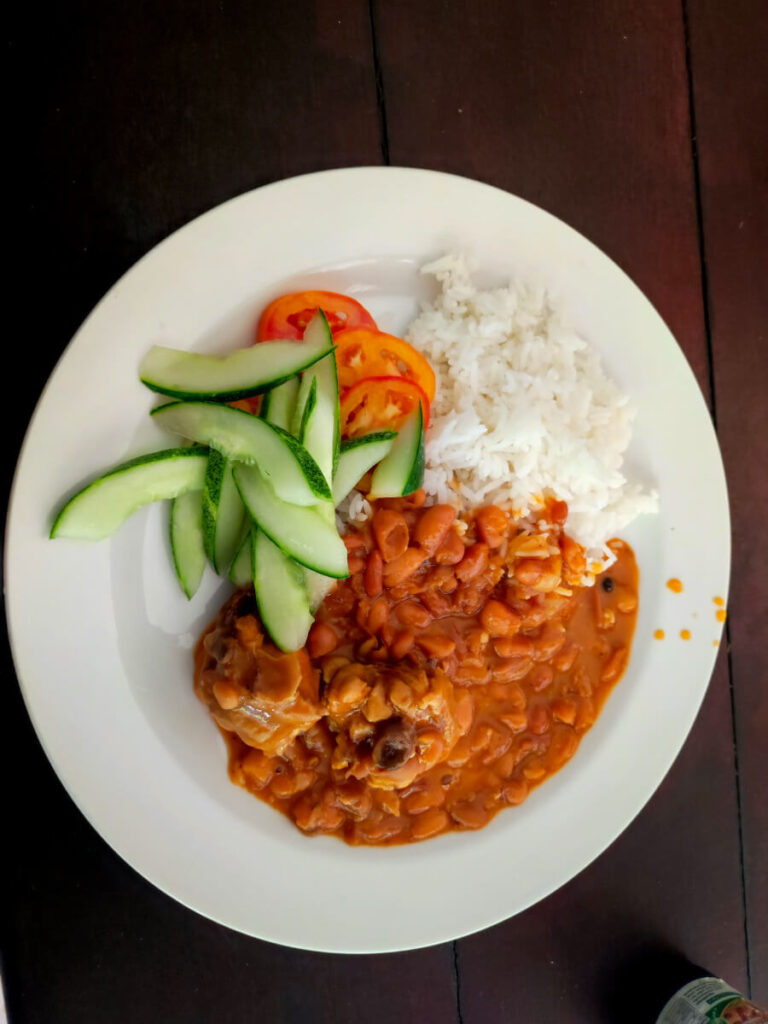 Suriname food: Rice with beans and chicken