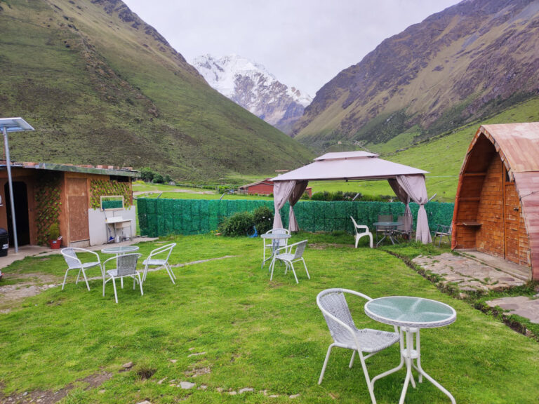 Garden view from the Soraypampa Hostel in Soraypampa