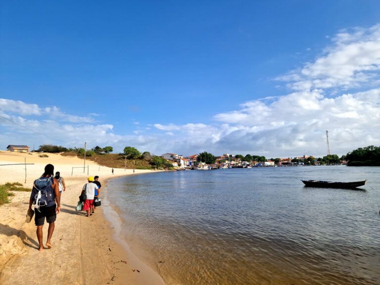 People walking to the Port in Atins, Lencois Maranhenses